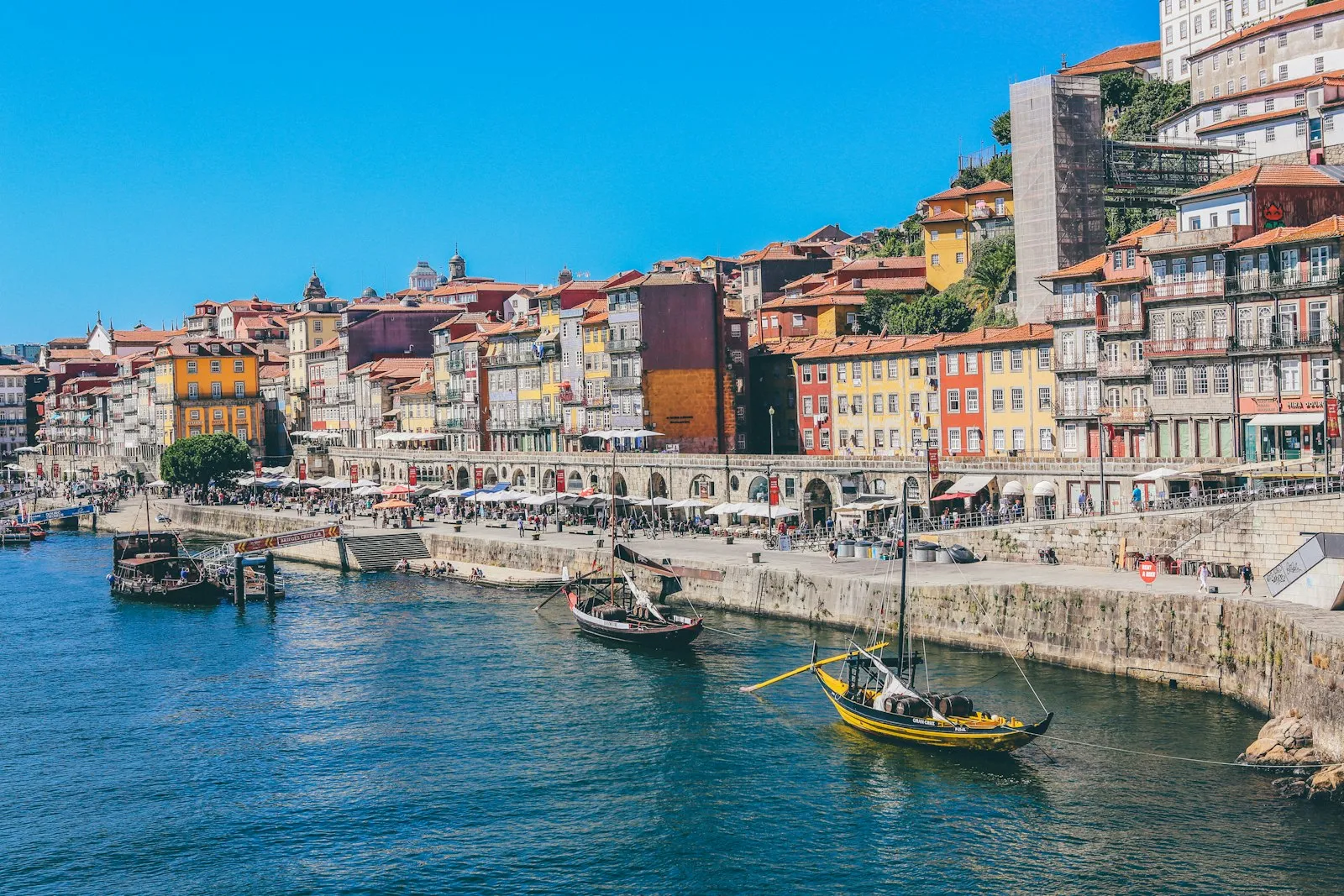 Porto — river light on azulejo